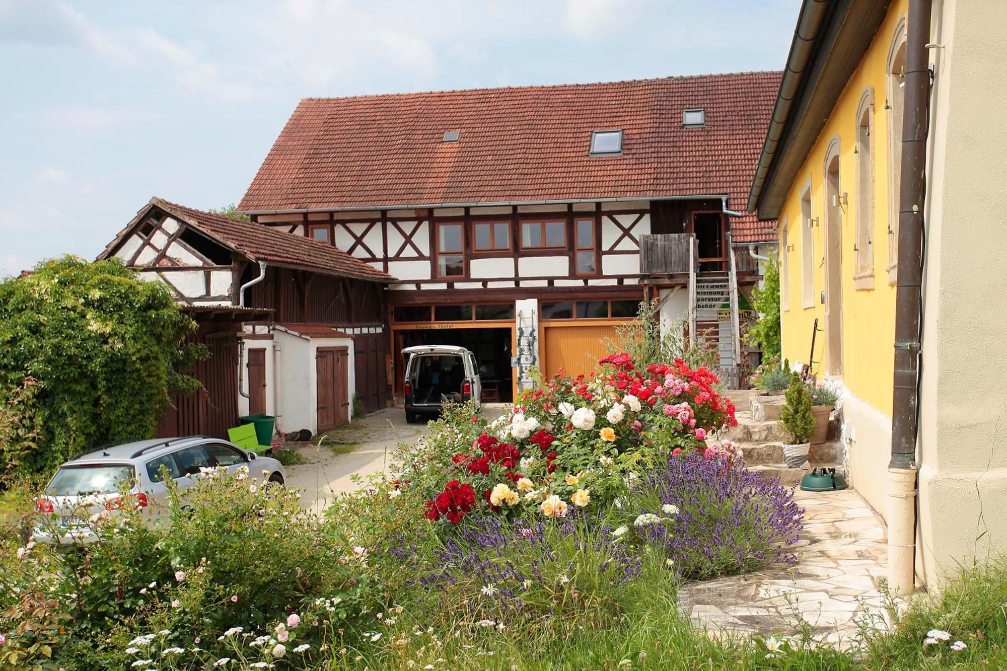 Litzendorf Gemuetliches Apartment Mit Galerie Im Ferienhof מראה חיצוני תמונה
